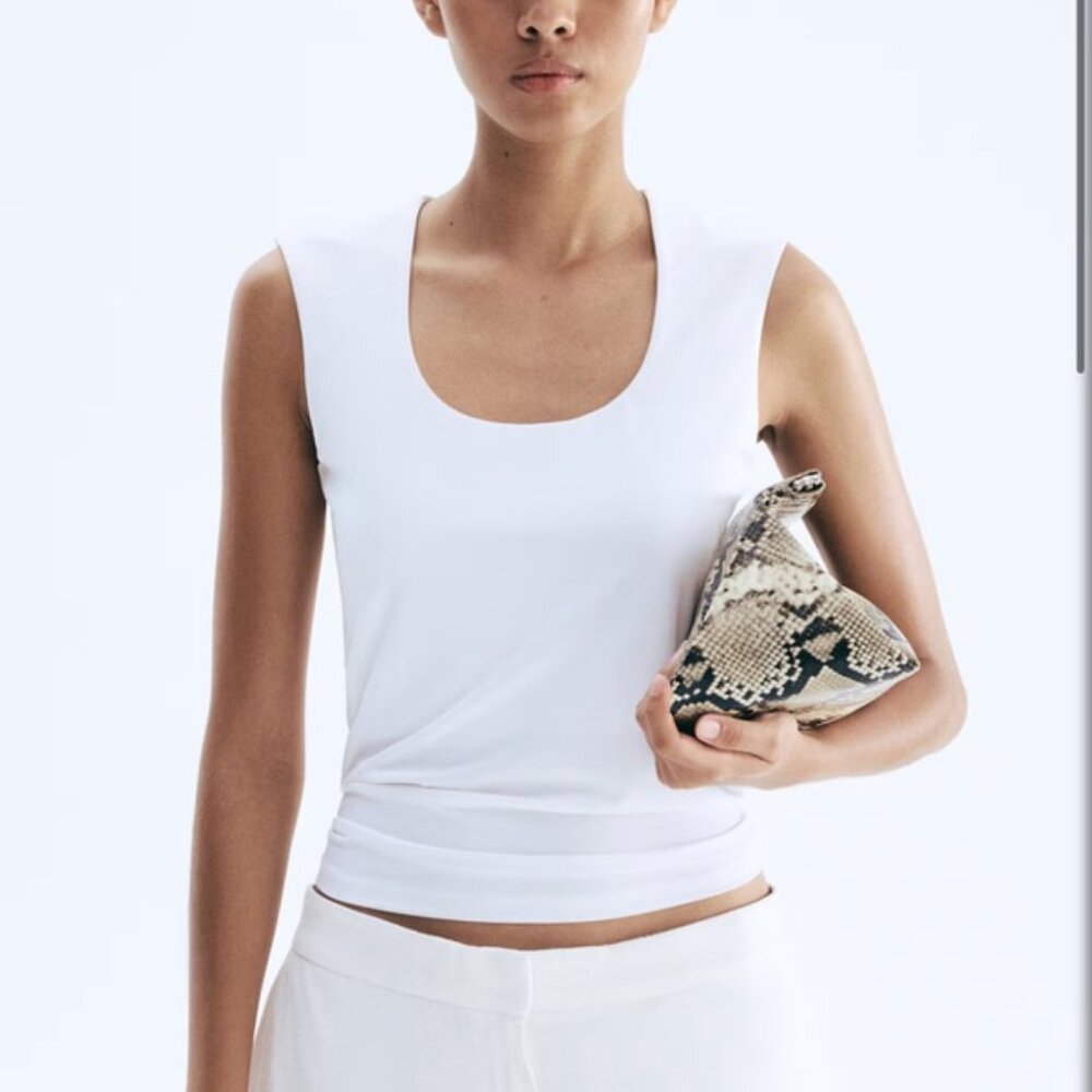 NEVER WORN - White sleeveless top